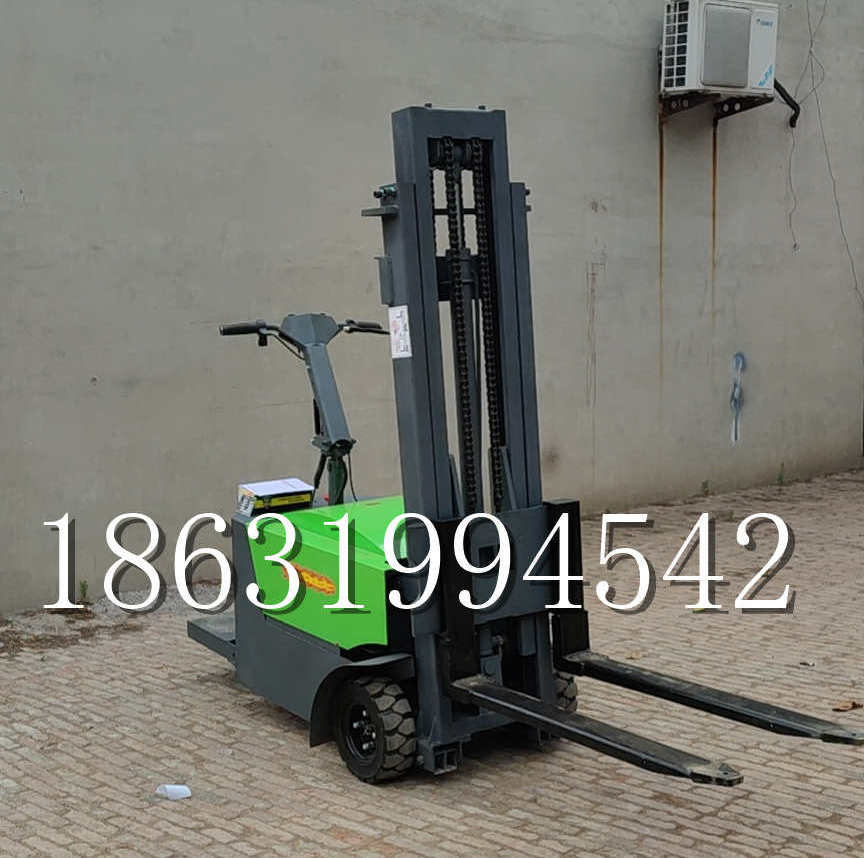 裕华区优程全电动叉车插腿式堆高车液压装卸车1.5吨升高小型站驾式铲车